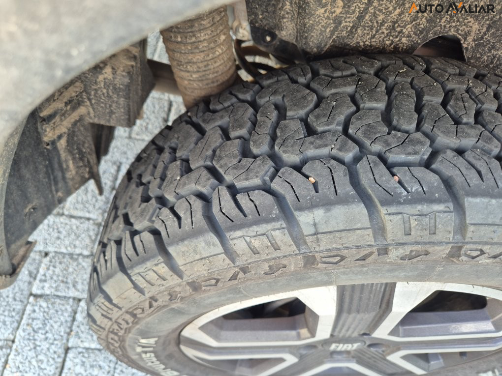 FIAT TORO 1.3 TURBO 270 FLEX FREEDOM AT6