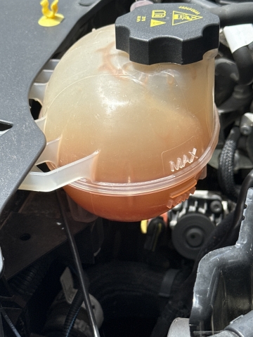 JEEP COMMANDER 2.0 TD380 TURBO DIESEL OVERLAND AT9