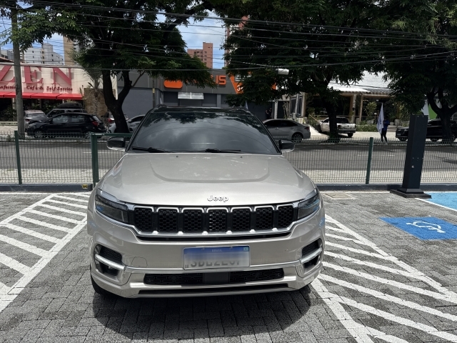 JEEP COMMANDER 2.0 TD380 TURBO DIESEL OVERLAND AT9