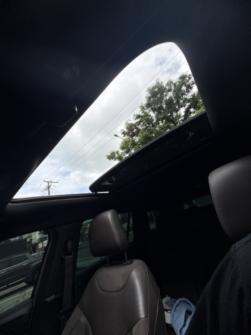 JEEP COMMANDER 2.0 TD380 TURBO DIESEL OVERLAND AT9