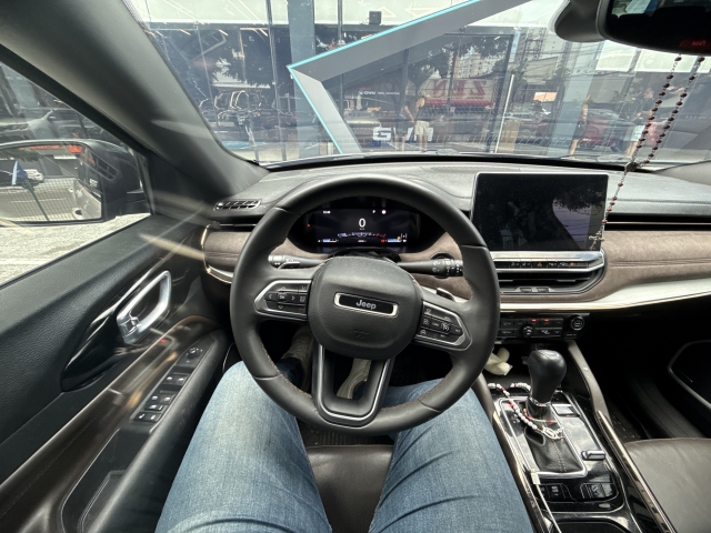 JEEP COMMANDER 2.0 TD380 TURBO DIESEL OVERLAND AT9