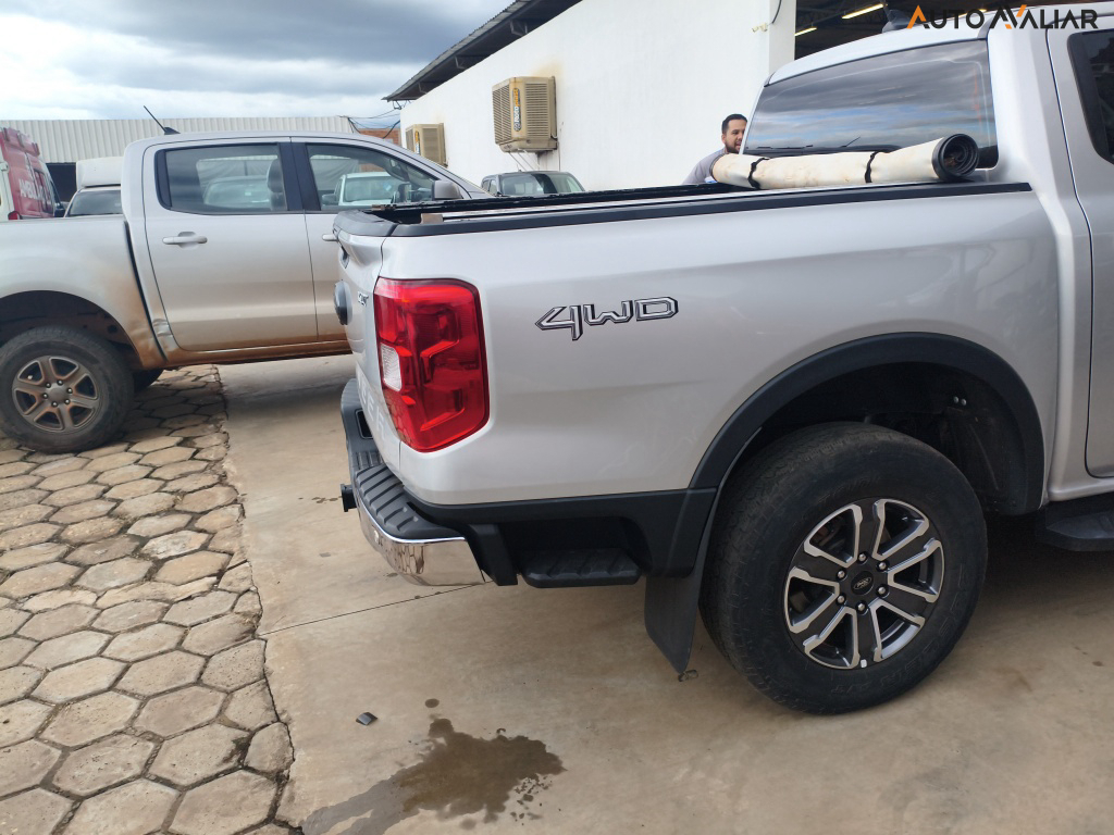 FORD RANGER 3.0 V6 TURBO DIESEL CD XLT 4X4 AUTOMATICO