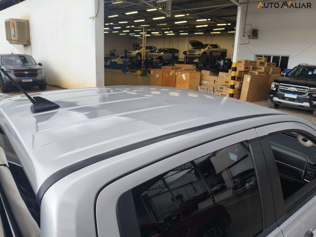 FORD RANGER 3.0 V6 TURBO DIESEL CD XLT 4X4 AUTOMATICO