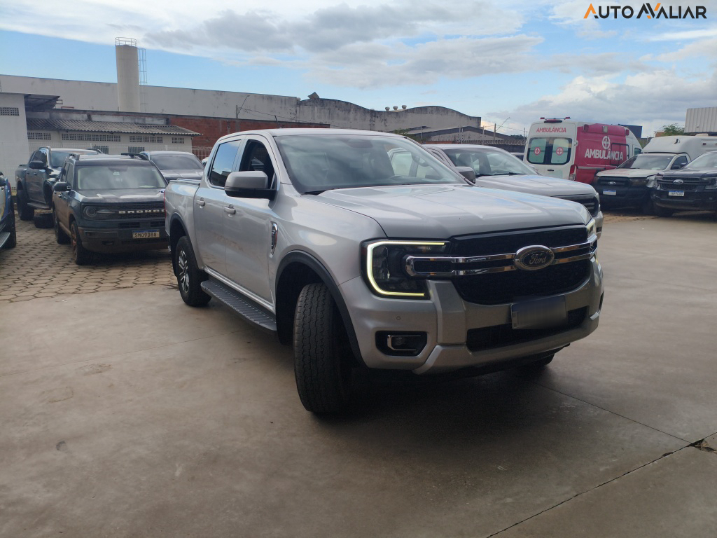 FORD RANGER 3.0 V6 TURBO DIESEL CD XLT 4X4 AUTOMATICO