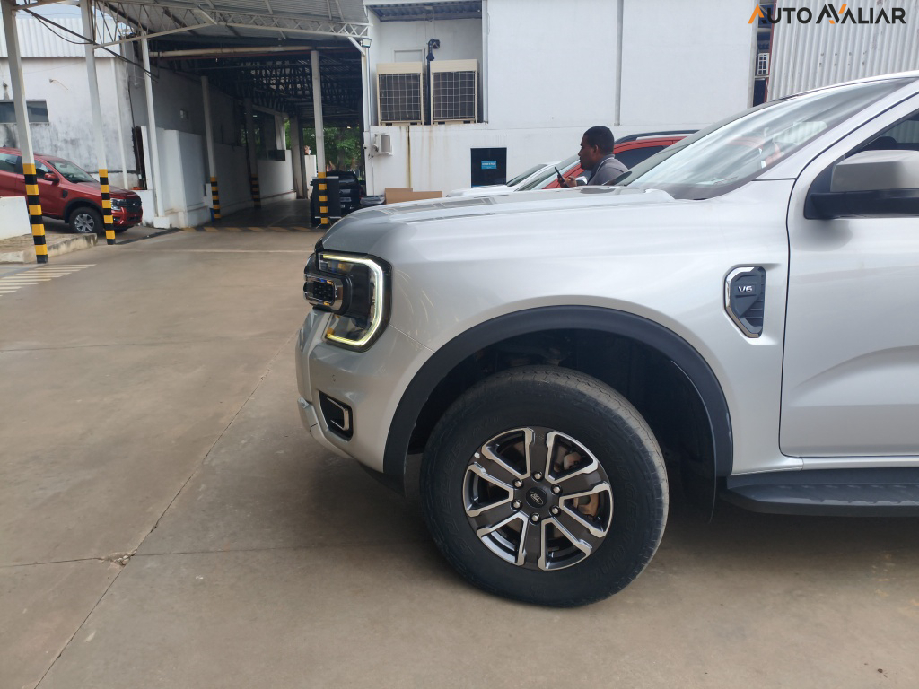 FORD RANGER 3.0 V6 TURBO DIESEL CD XLT 4X4 AUTOMATICO