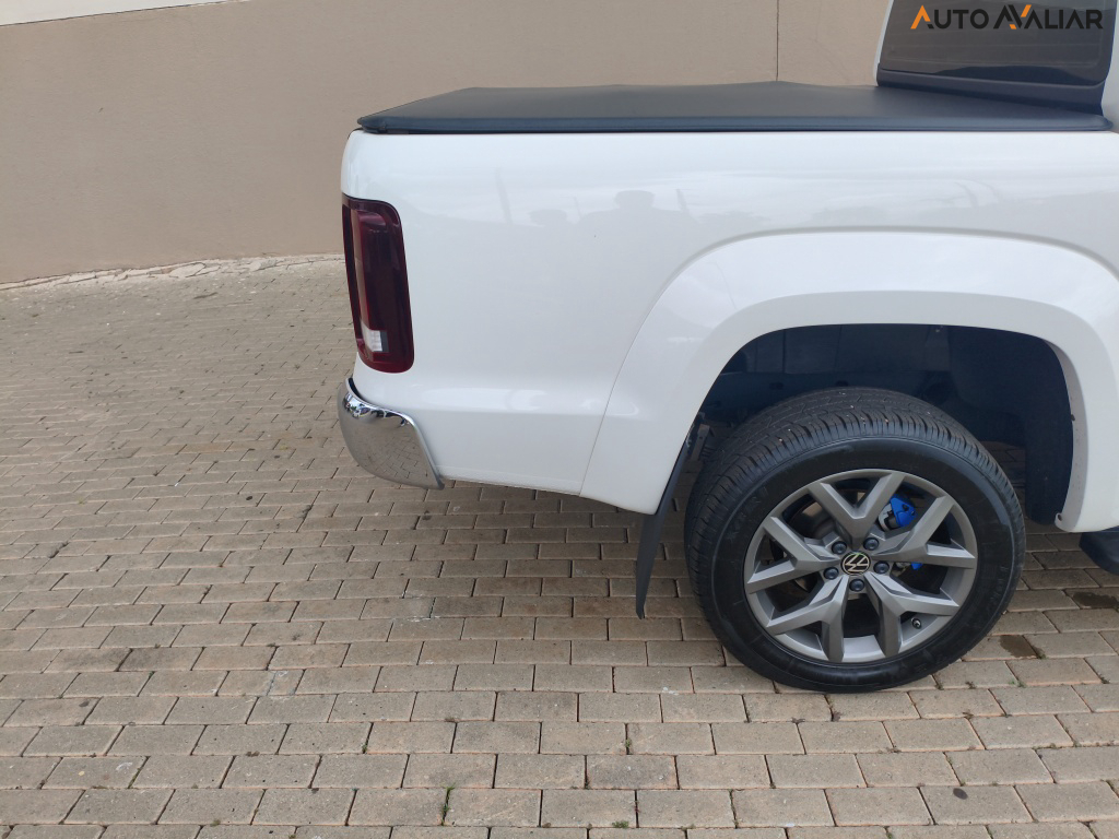 VOLKSWAGEN AMAROK 3.0 V6 TDI HIGHLINE CD DIESEL 4MOTION AUTOMATICO