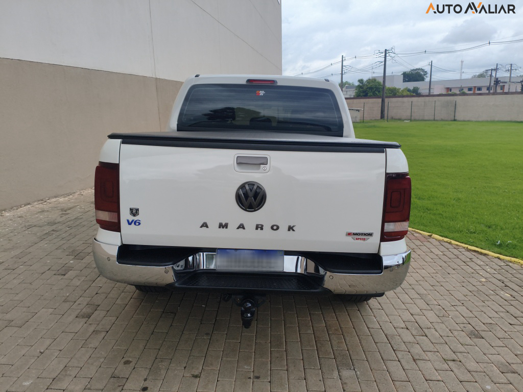 VOLKSWAGEN AMAROK 3.0 V6 TDI HIGHLINE CD DIESEL 4MOTION AUTOMATICO