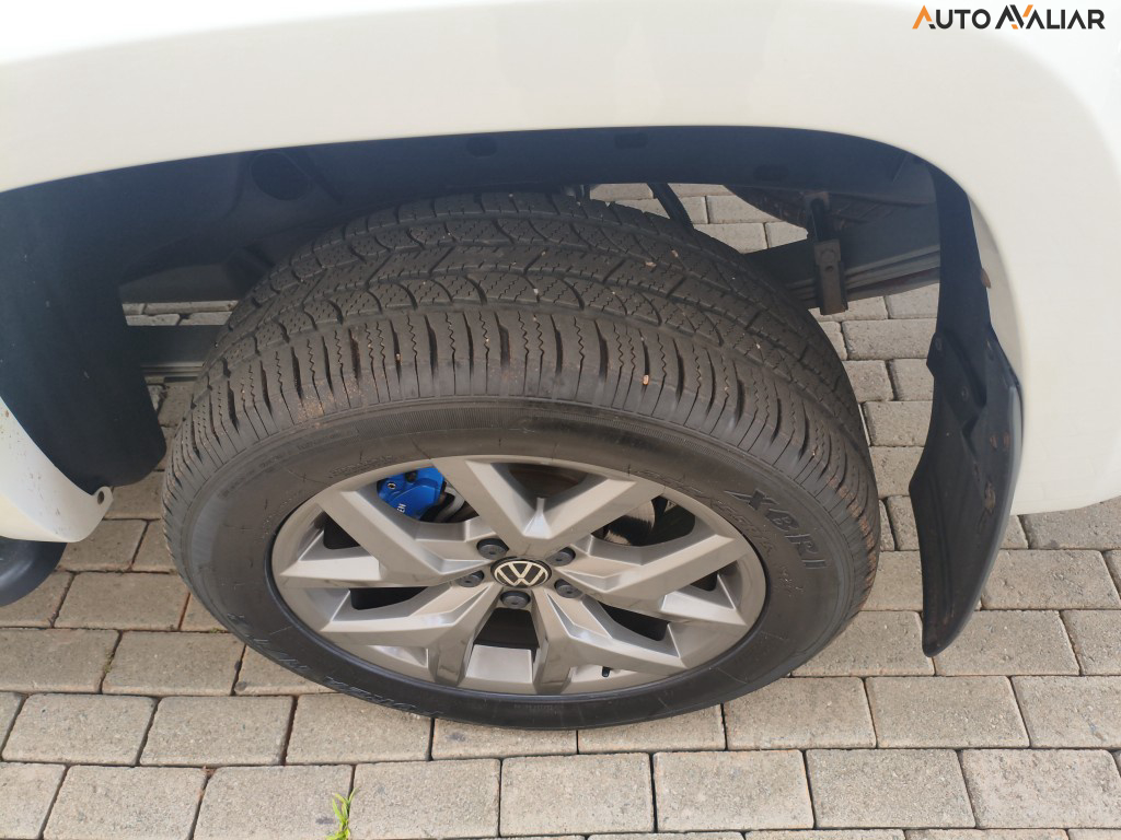 VOLKSWAGEN AMAROK 3.0 V6 TDI HIGHLINE CD DIESEL 4MOTION AUTOMATICO