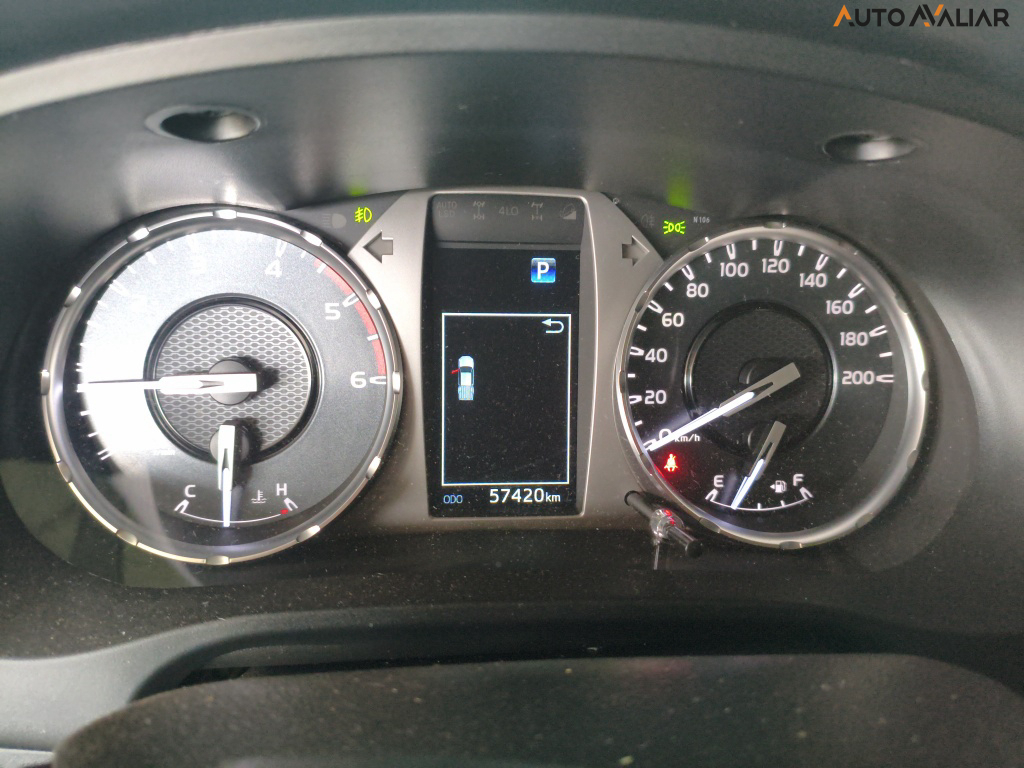 TOYOTA HILUX 2.8 D-4D TURBO DIESEL CD SRV 4X4 AUTOM&Aacute;TICO