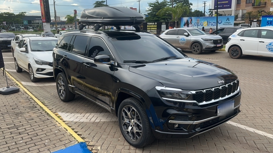 JEEP COMMANDER 2.0 TD380 TURBO DIESEL OVERLAND AT9