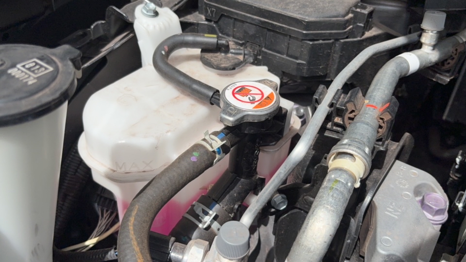 TOYOTA COROLLA CROSS 2.0 VVT-IE FLEX XRE DIRECT SHIFT