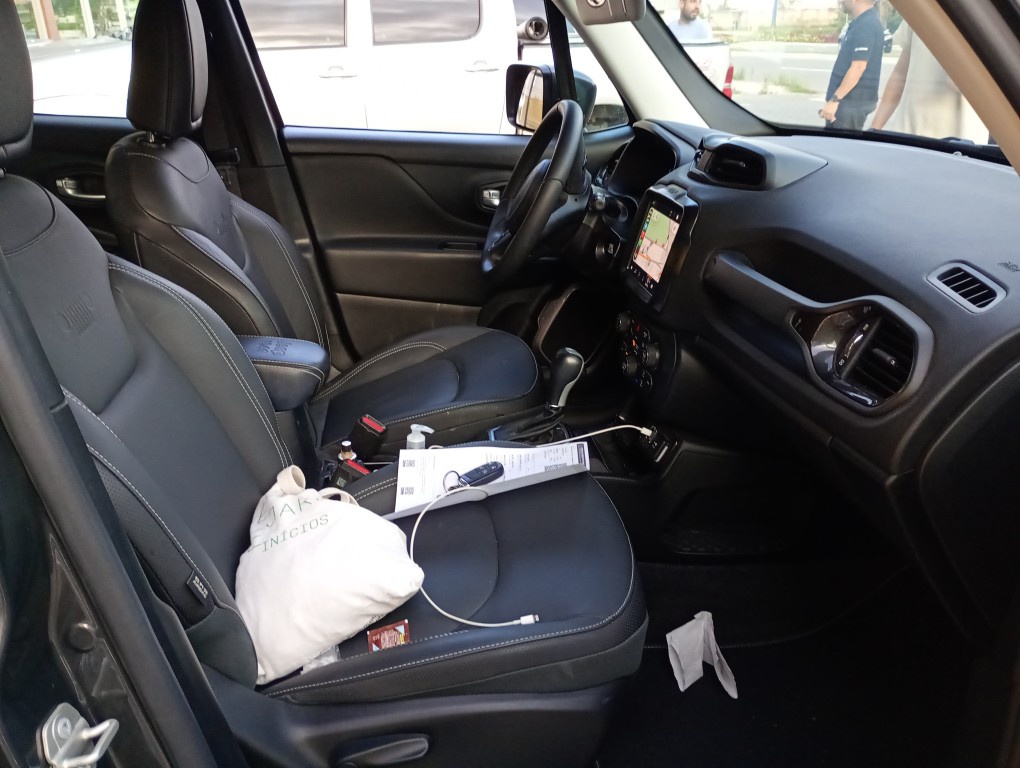 JEEP RENEGADE 1.3 T270 TURBO FLEX LONGITUDE AT6