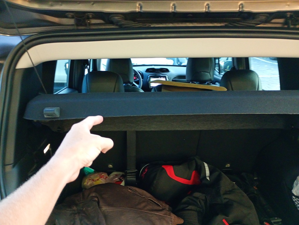 JEEP RENEGADE 1.3 T270 TURBO FLEX LONGITUDE AT6