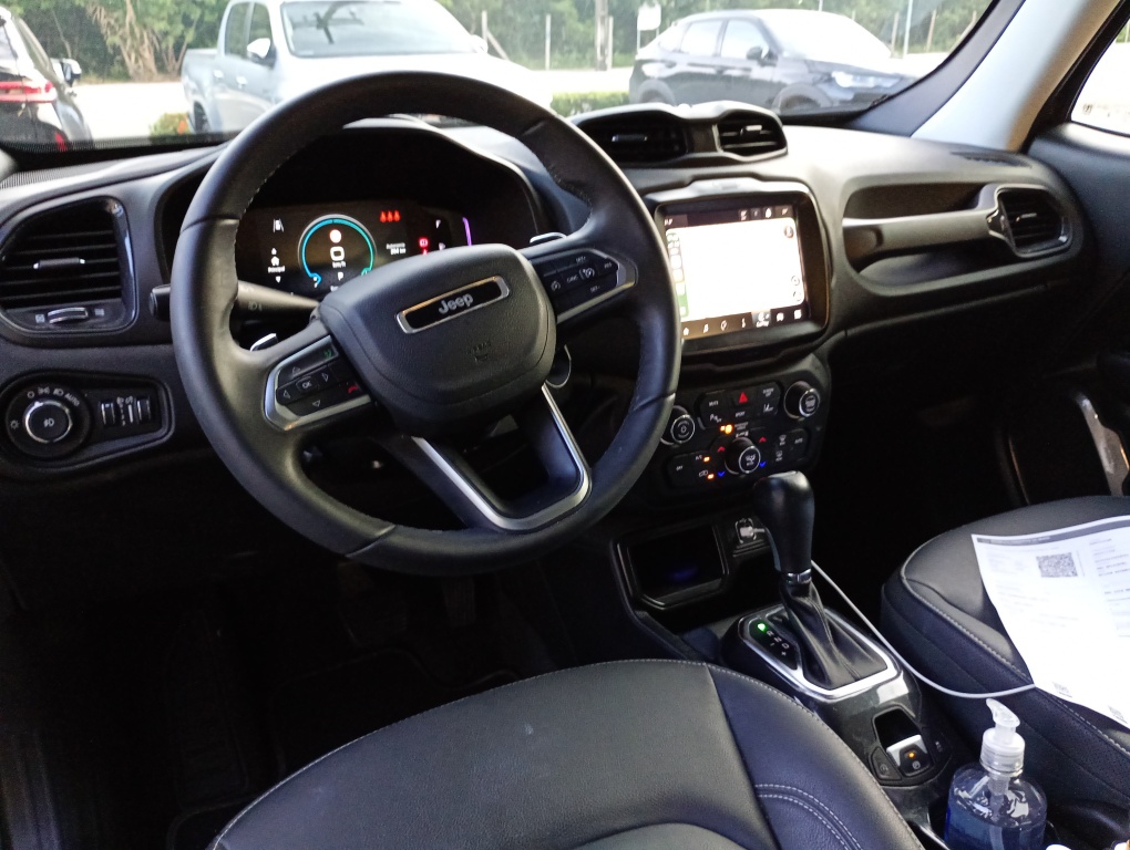 JEEP RENEGADE 1.3 T270 TURBO FLEX LONGITUDE AT6