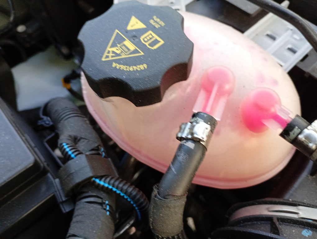 JEEP RENEGADE 1.3 T270 TURBO FLEX LONGITUDE AT6