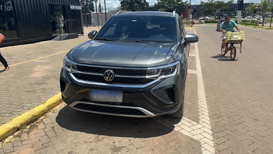 VOLKSWAGEN TAOS 1.4 250 TSI TOTAL FLEX HIGHLINE AUTOM&Aacute;TICO