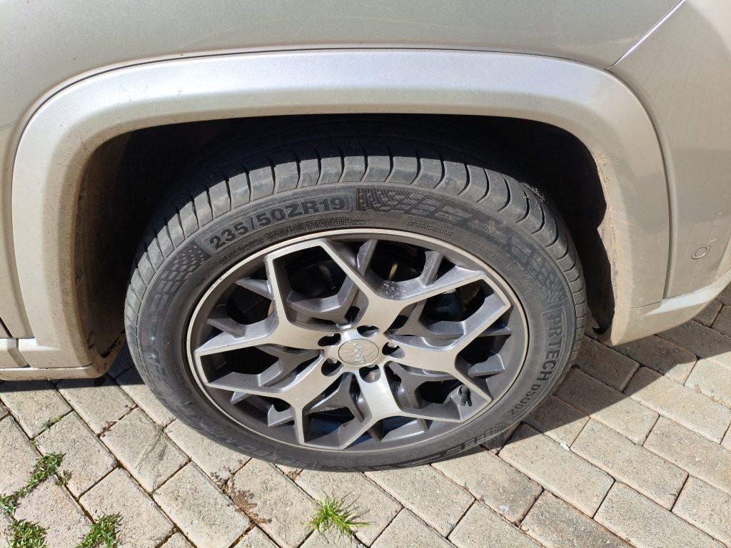 JEEP COMMANDER 1.3 T270 TURBO FLEX OVERLAND AT6