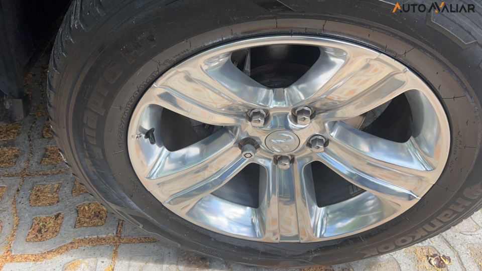 RAM CLASSIC 5.7 V8 GASOLINA LARAMIE CD 4X4 AUTOMATICO