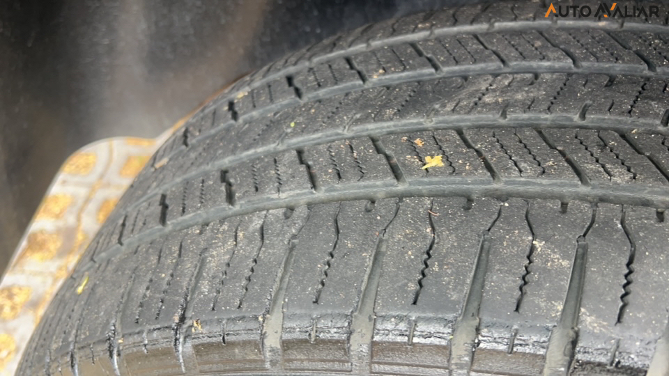 RAM CLASSIC 5.7 V8 GASOLINA LARAMIE CD 4X4 AUTOMATICO