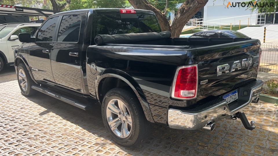 RAM CLASSIC 5.7 V8 GASOLINA LARAMIE CD 4X4 AUTOMATICO