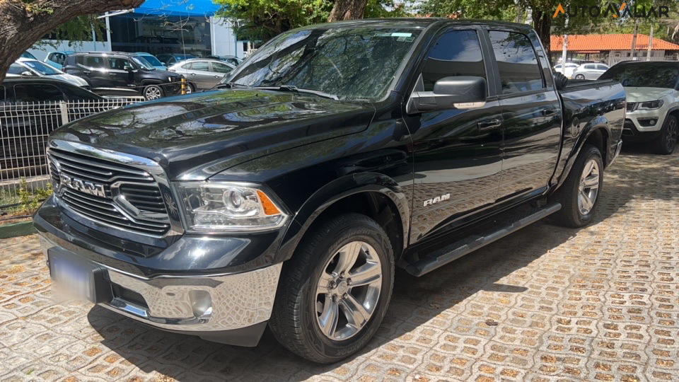 RAM CLASSIC 5.7 V8 GASOLINA LARAMIE CD 4X4 AUTOMATICO