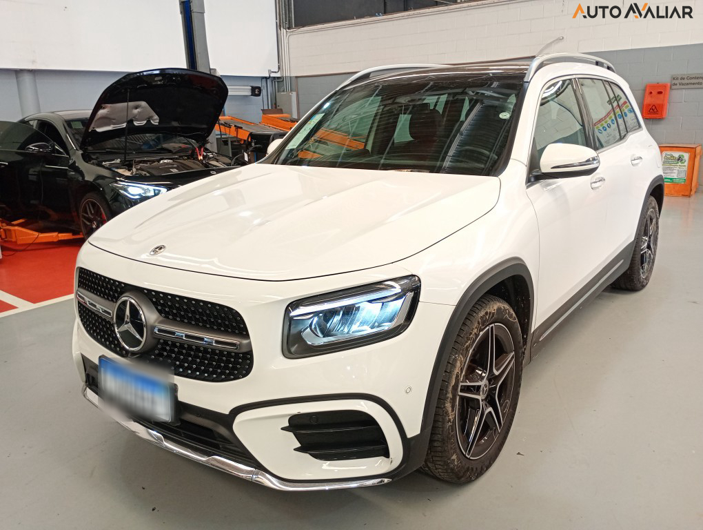 MERCEDES-BENZ GLB 220 2.0 MHEV AMG LINE 4MATIC 8G-DCT