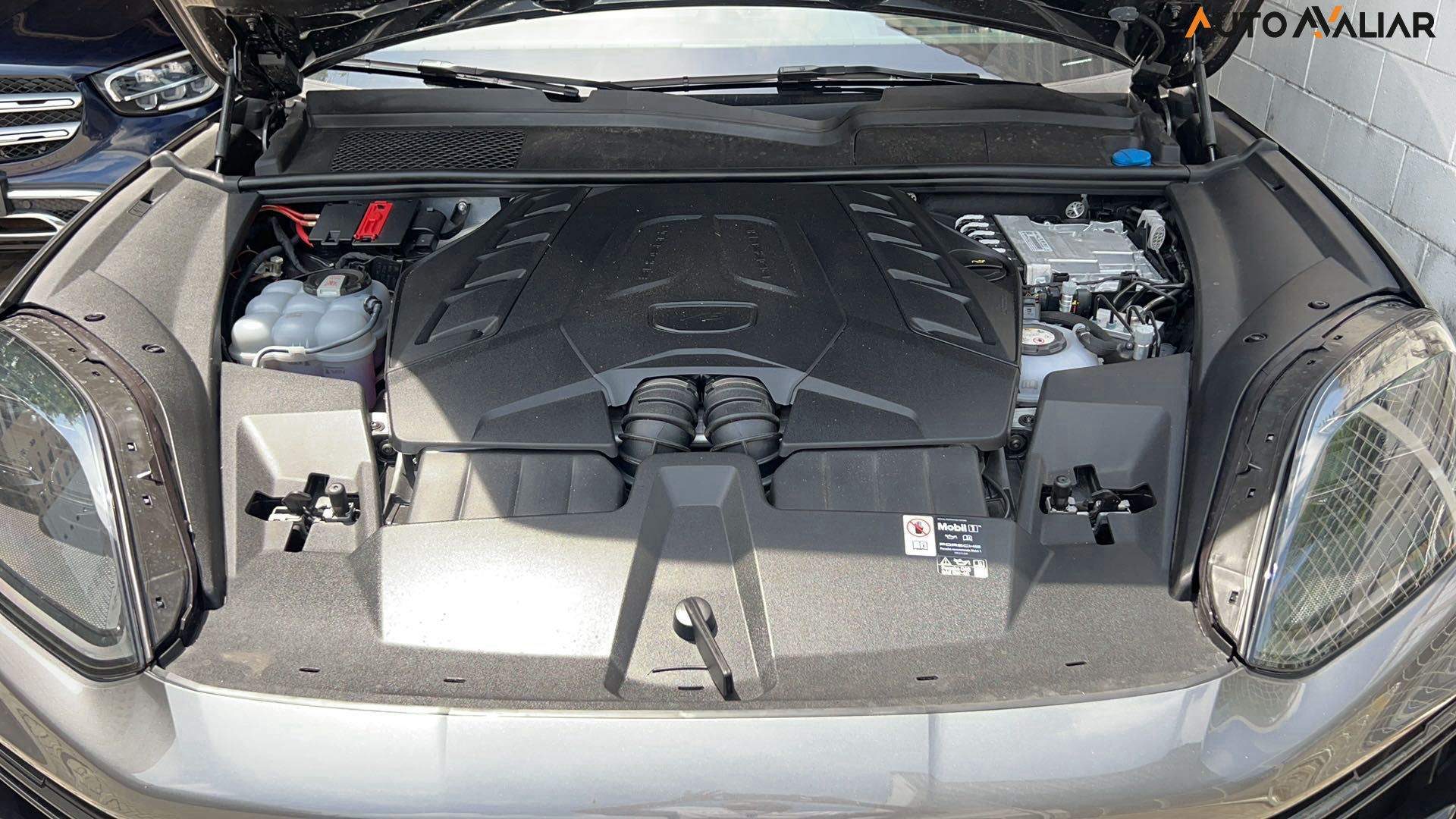 PORSCHE CAYENNE 4.0 V8 E-HYBRID TURBO COUP&Eacute; AWD TIPTRONIC S