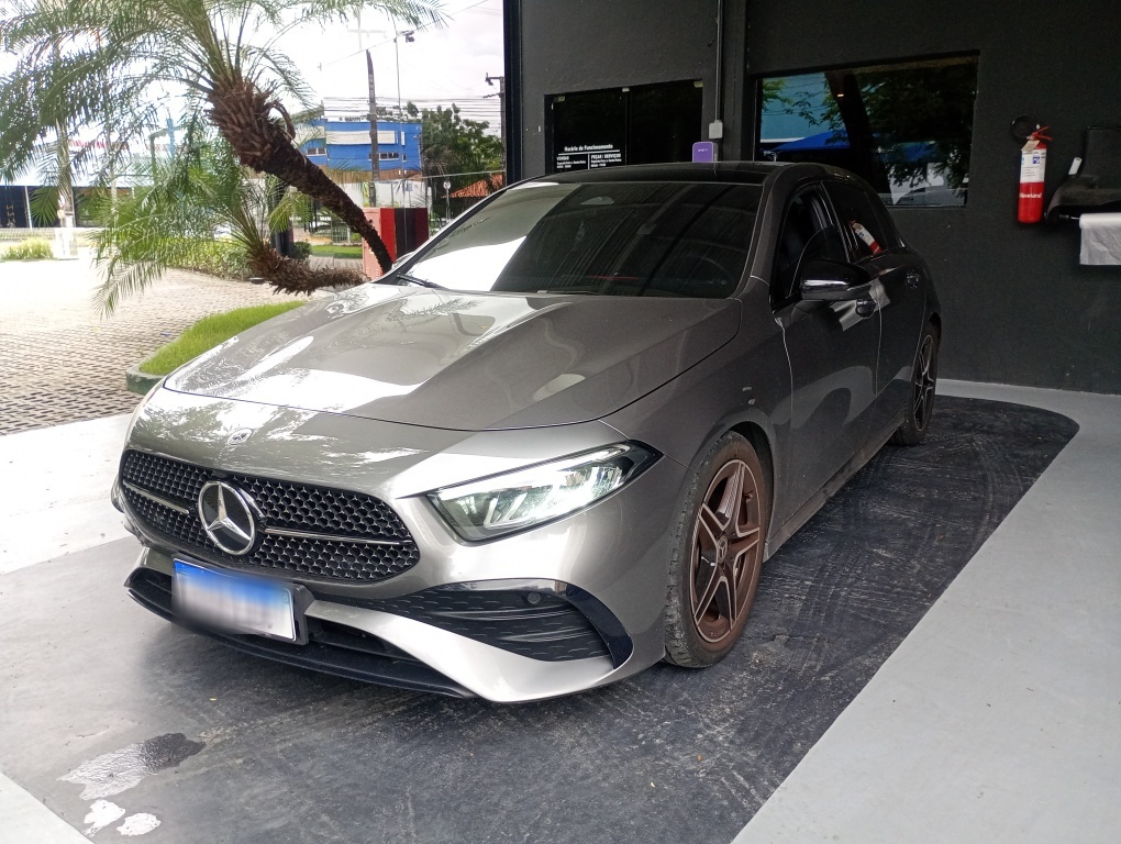MERCEDES-BENZ A 200 1.3 CGI GASOLINA AMG LINE 7G-DCT