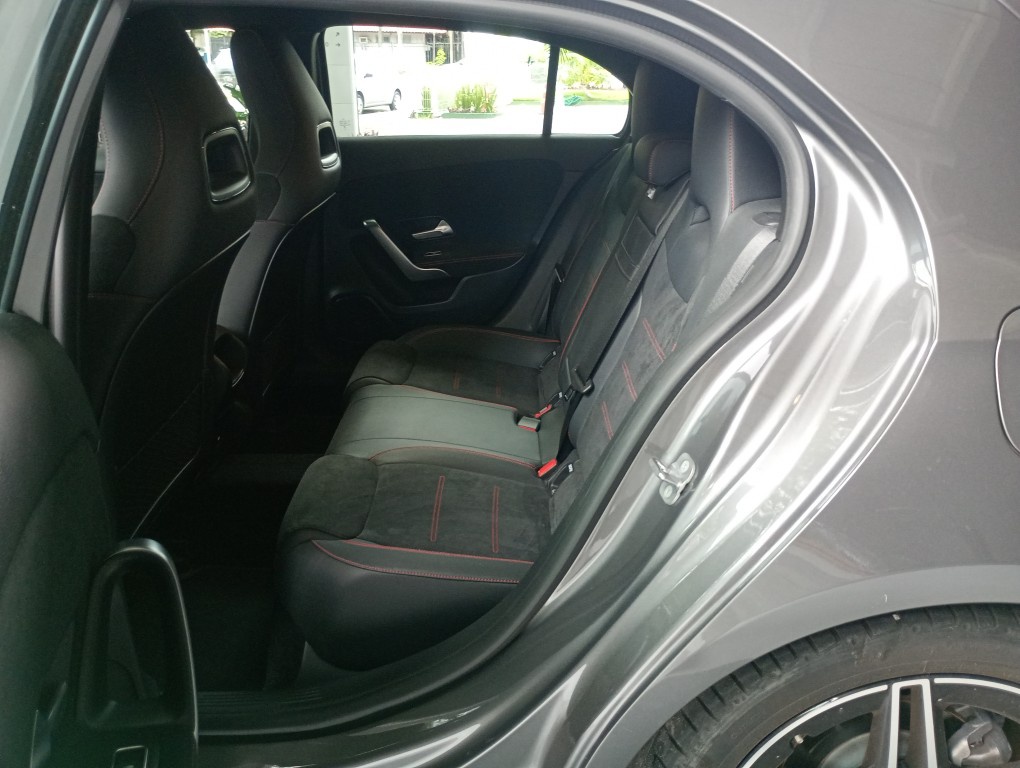 MERCEDES-BENZ A 200 1.3 CGI GASOLINA AMG LINE 7G-DCT