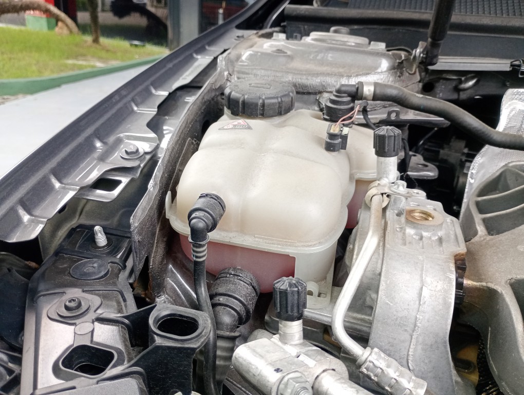 MERCEDES-BENZ A 200 1.3 CGI GASOLINA AMG LINE 7G-DCT
