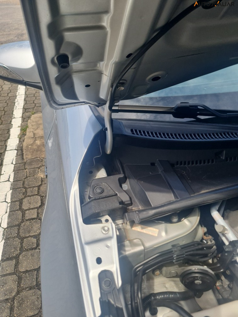 TOYOTA COROLLA 2.0 XEI 16V FLEX 4P AUTOMATICO