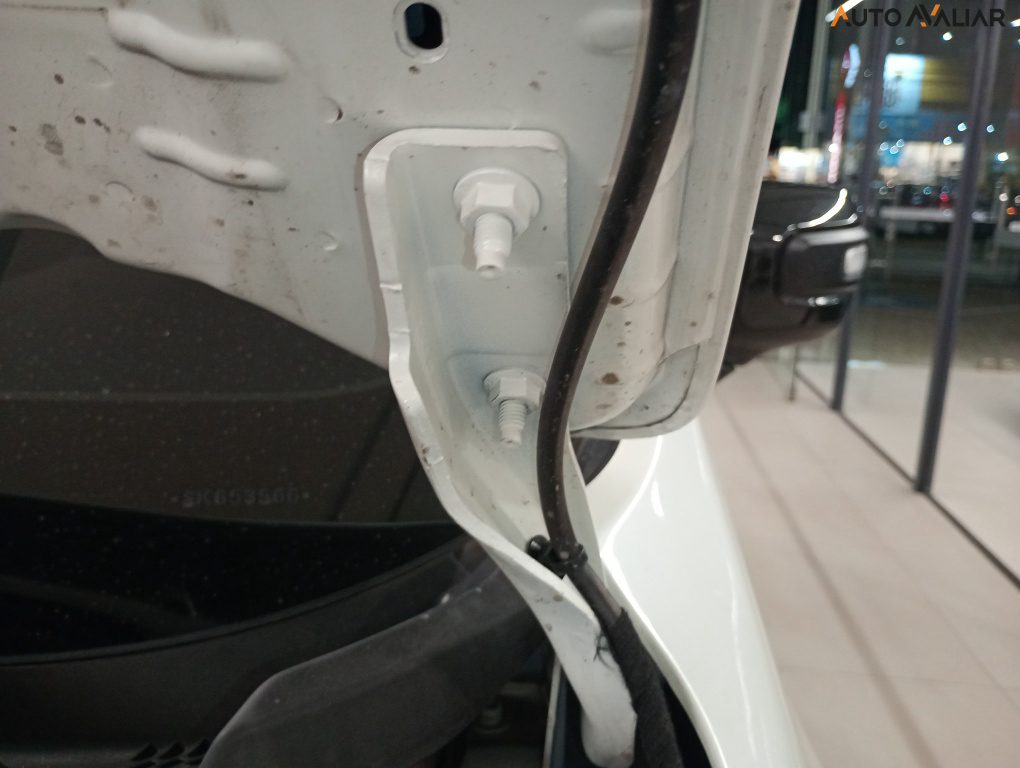 JEEP RENEGADE 1.3 T270 TURBO FLEX SAHARA AT6