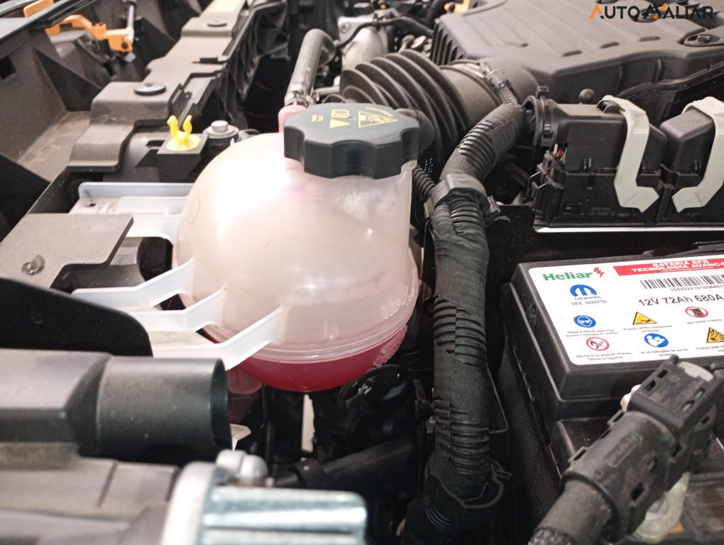 JEEP RENEGADE 1.3 T270 TURBO FLEX SAHARA AT6