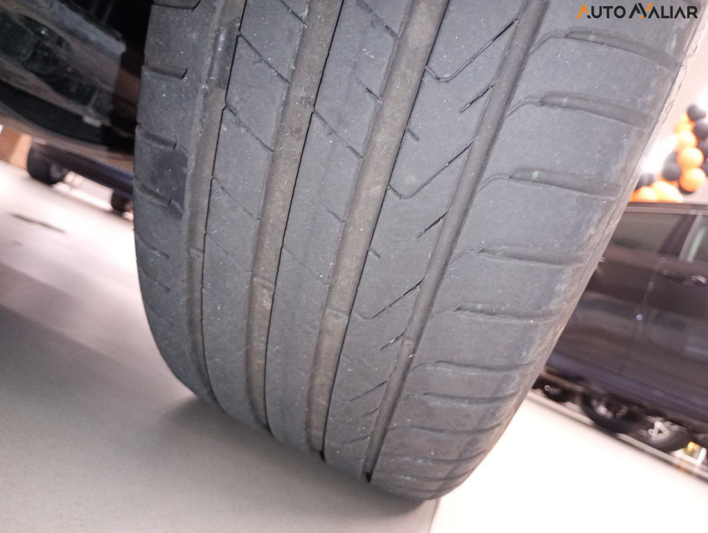 JEEP RENEGADE 1.3 T270 TURBO FLEX SAHARA AT6