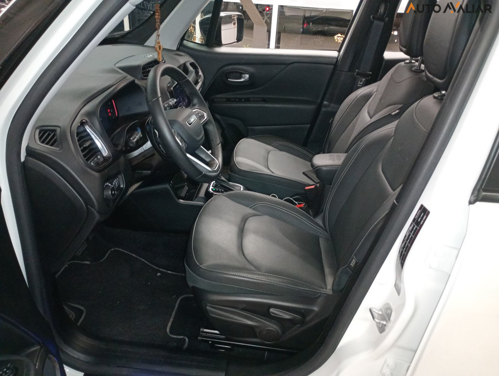 JEEP RENEGADE 1.3 T270 TURBO FLEX SAHARA AT6