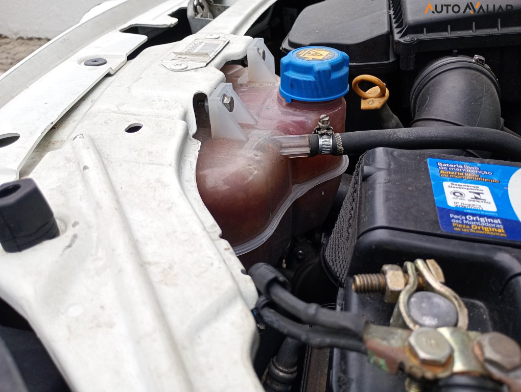 FIAT PALIO 1.6 MPI ESSENCE 16V FLEX 4P AUTOMATIZADO