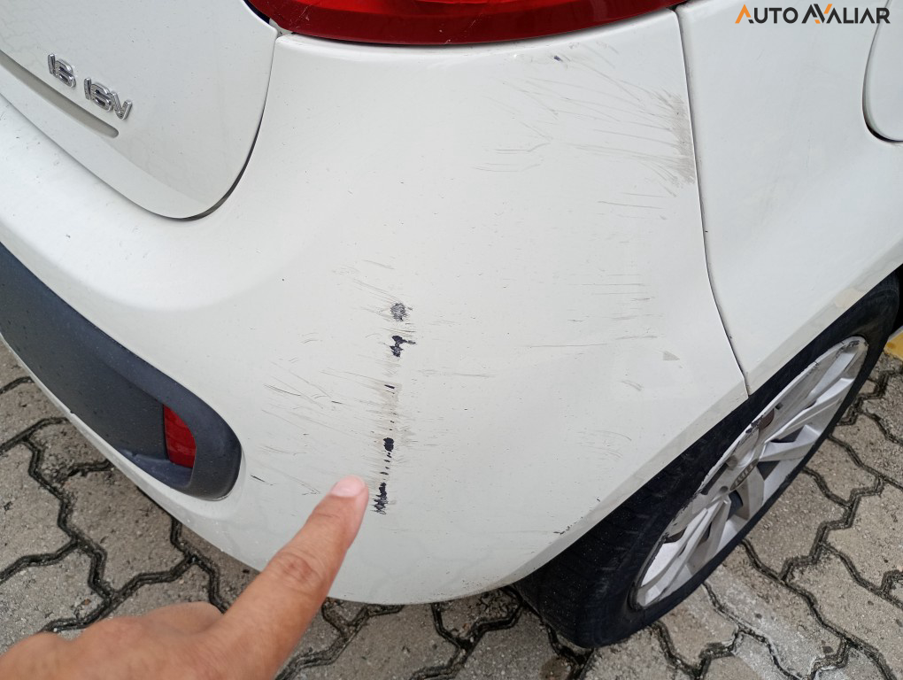 FIAT PALIO 1.6 MPI ESSENCE 16V FLEX 4P AUTOMATIZADO