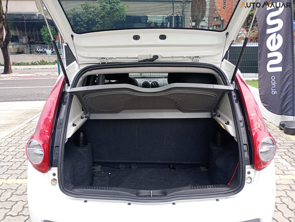 FIAT PALIO 1.6 MPI ESSENCE 16V FLEX 4P AUTOMATIZADO