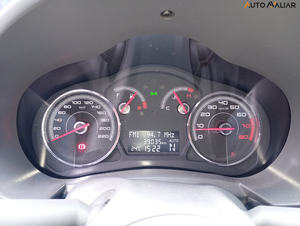 FIAT PALIO 1.6 MPI ESSENCE 16V FLEX 4P AUTOMATIZADO