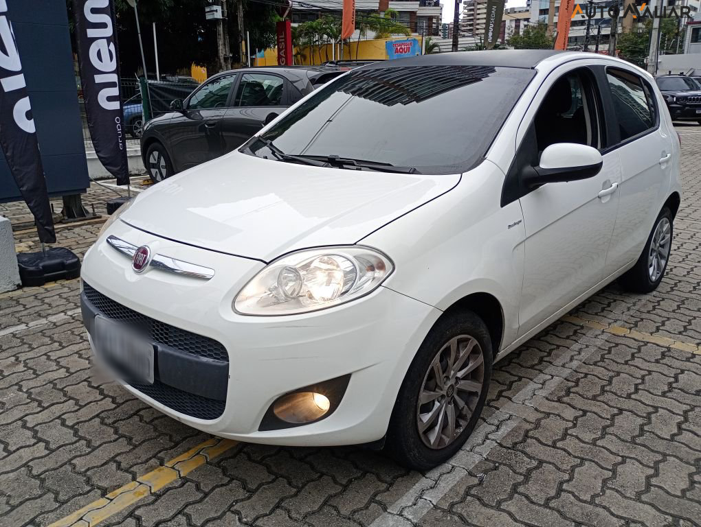 FIAT PALIO 1.6 MPI ESSENCE 16V FLEX 4P AUTOMATIZADO