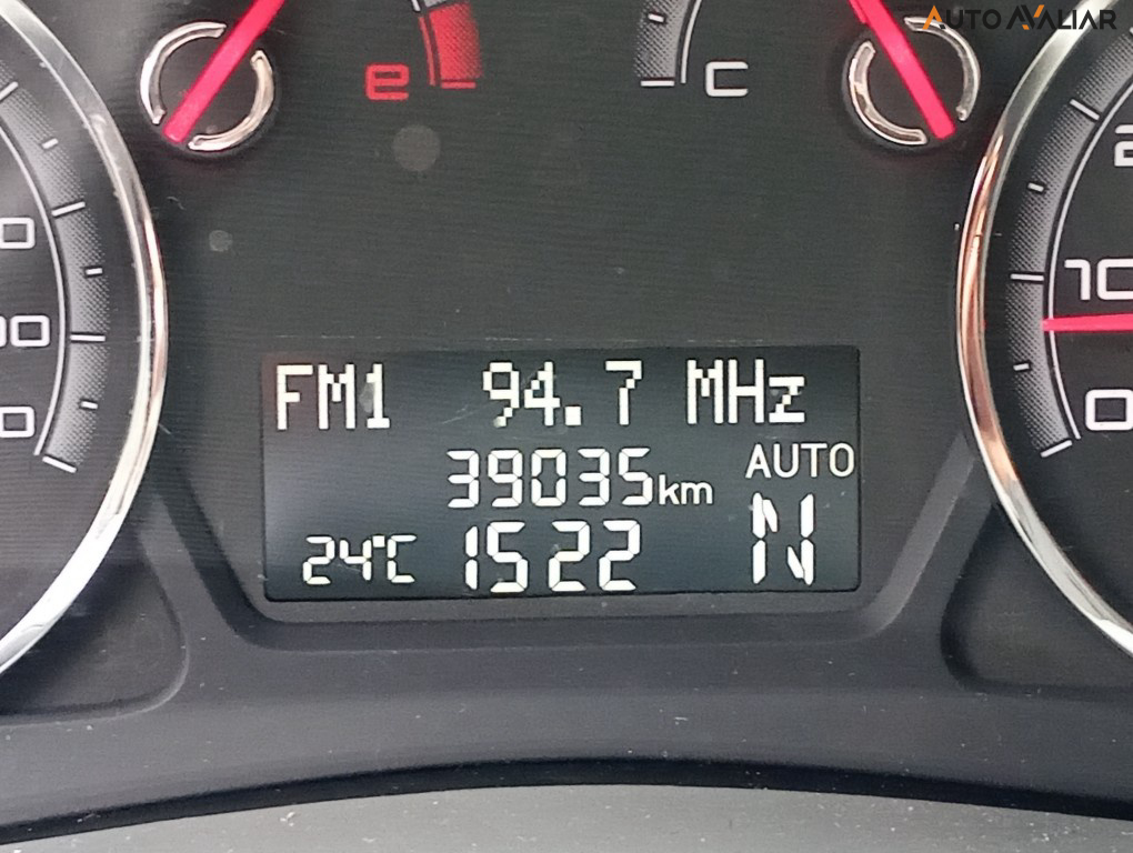 FIAT PALIO 1.6 MPI ESSENCE 16V FLEX 4P AUTOMATIZADO