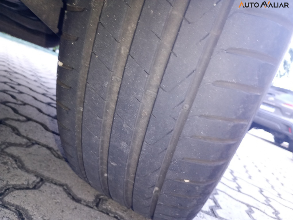 JEEP RENEGADE 1.3 T270 TURBO FLEX LONGITUDE AT6