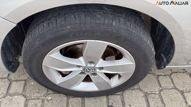 VOLKSWAGEN FOX 1.6 MSI COMFORTLINE 8V FLEX 4P AUTOMATIZADO