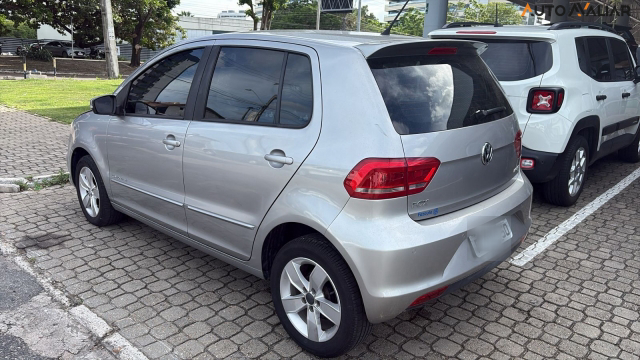 VOLKSWAGEN FOX 1.6 MSI COMFORTLINE 8V FLEX 4P AUTOMATIZADO