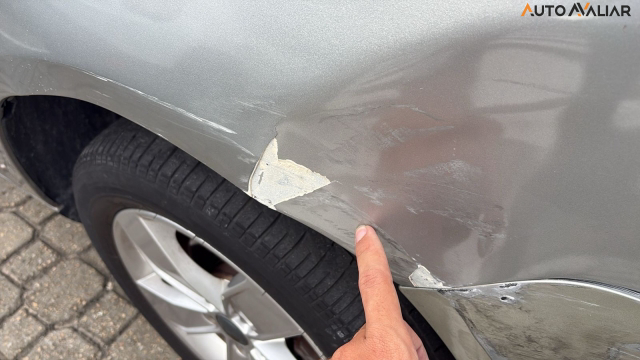 VOLKSWAGEN FOX 1.6 MSI COMFORTLINE 8V FLEX 4P AUTOMATIZADO