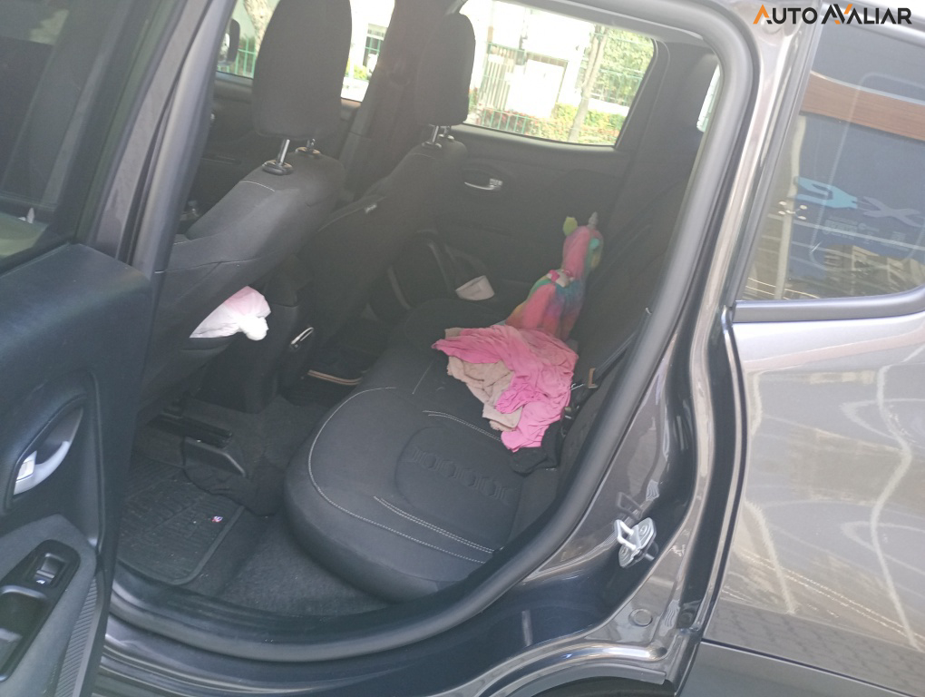 JEEP RENEGADE 1.3 T270 TURBO FLEX SPORT AT6