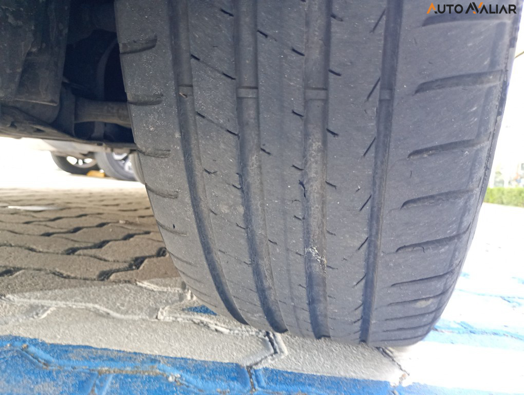 JEEP RENEGADE 1.3 T270 TURBO FLEX SPORT AT6