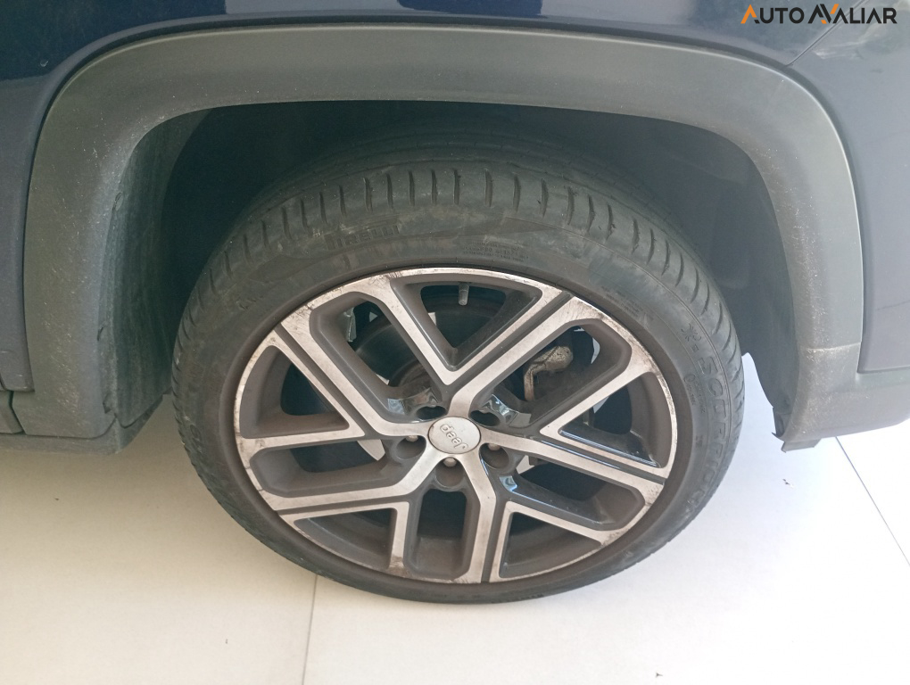 JEEP COMPASS 1.3 T270 TURBO FLEX LIMITED AT6