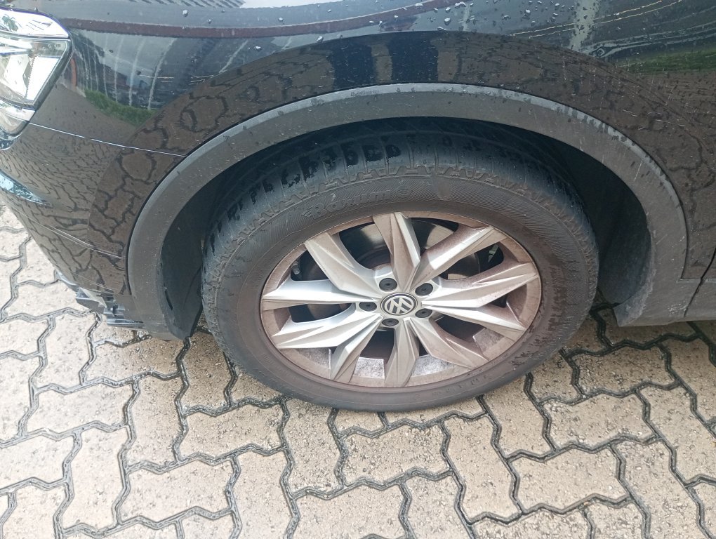 VOLKSWAGEN TIGUAN 1.4 250 TSI TOTAL FLEX ALLSPACE COMFORTLINE TIPTRONIC