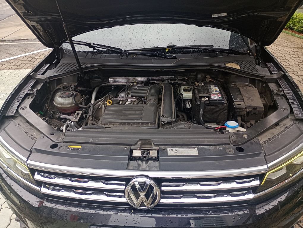 VOLKSWAGEN TIGUAN 1.4 250 TSI TOTAL FLEX ALLSPACE COMFORTLINE TIPTRONIC